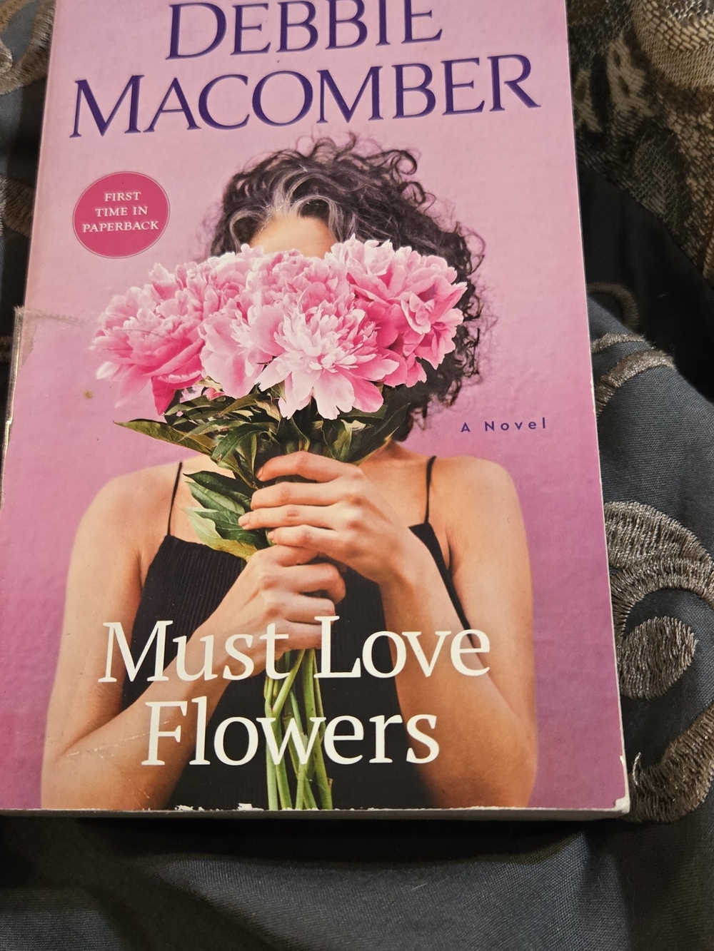 Must Love Flowers Paperback Novel - Pink Cover by